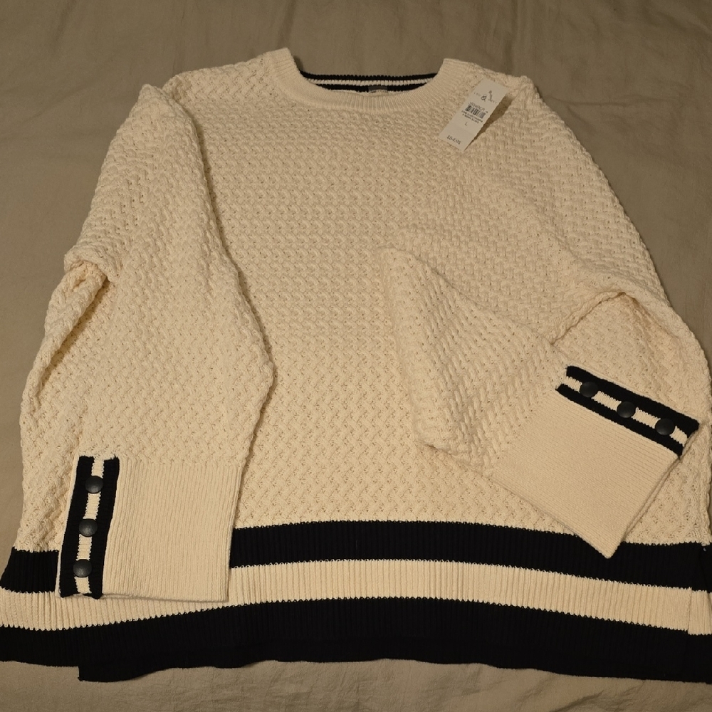 LOFT▪︎Lou&Grey Cream and Black Women's Sweater